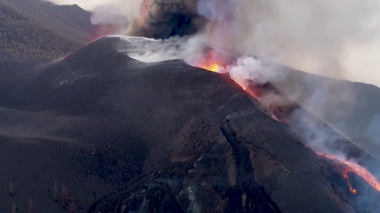 La deformación del terreno podría predecir un aumento del caudal de lava