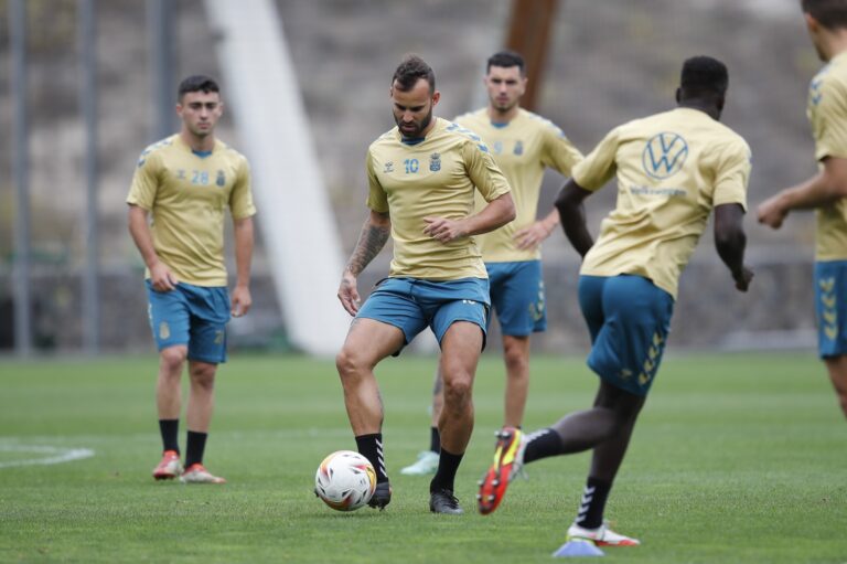 La UD Las Palmas ya prepara en Gran Canaria la visita del colista Alcorcón