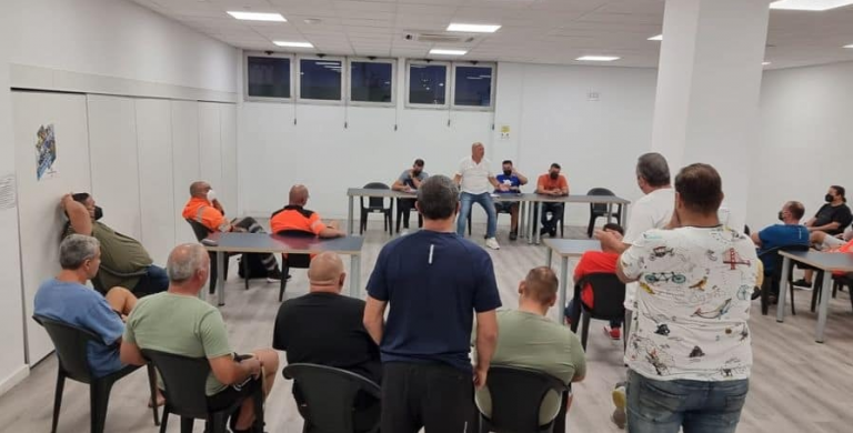 Los estibadores canarios destinan 30.000 euros para los afectados por el volcán de La Palma