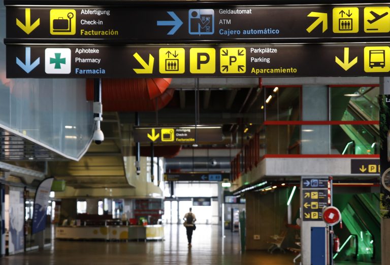 Canarias subvencionará los vuelos a La Palma entre tres y seis euros por plaza