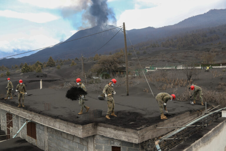 Localizan más de 60 terremotos durante la medianoche en La Palma