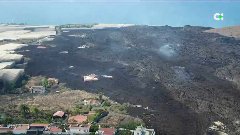 La problemática burocrática para la reconstrucción de La Palma