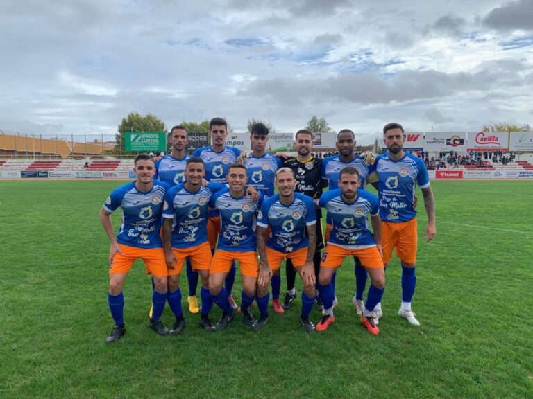 El Panadería Pulido San Mateo suma un punto al final ante el Don Benito (1-1)