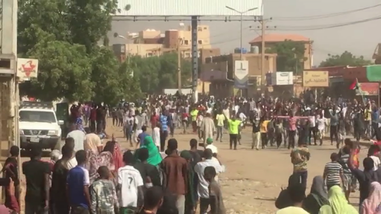 El Gobierno sudanés acusa a los golpistas de «crímenes de guerra y contra la humanidad»