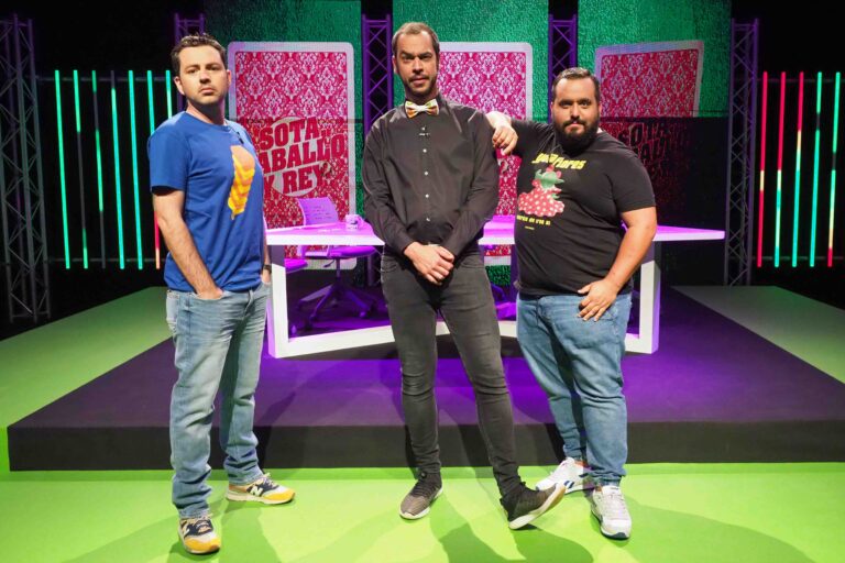 Vuelve a RTVC ‘Sota, caballo y rey’