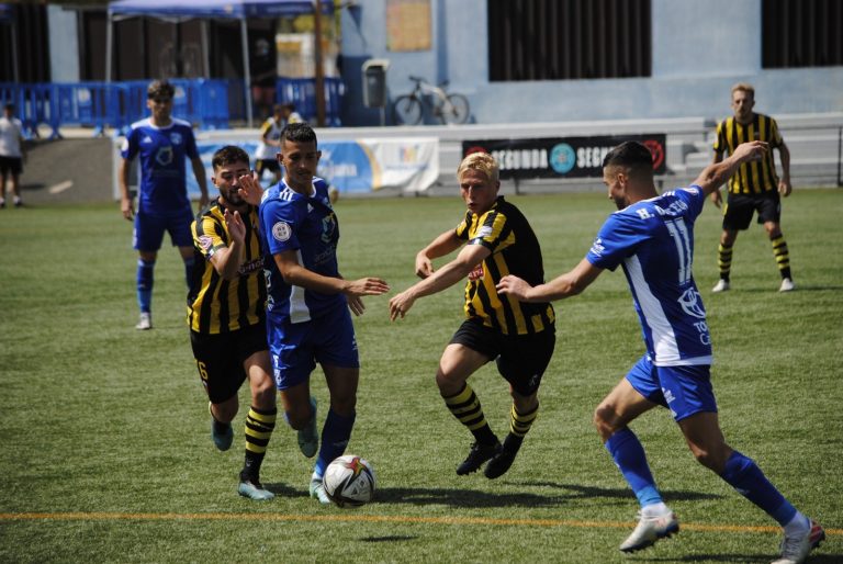 La UD San Fernando tampoco puede con el San Roque de Lepe en Maspalomas (0-0)