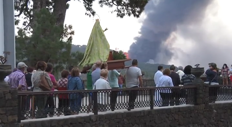 Rogativas y procesiones para pedirle al volcán que pare