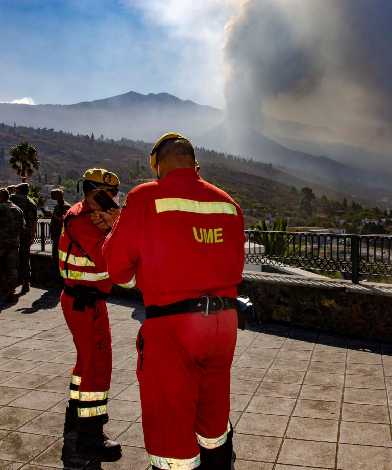 La ministra de Defensa viaja este domingo a La Palma