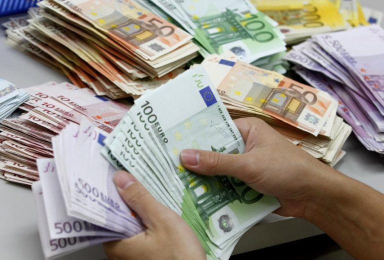 La deuda crece ligeramente a 1,419 billones en agosto, sin marcar récord