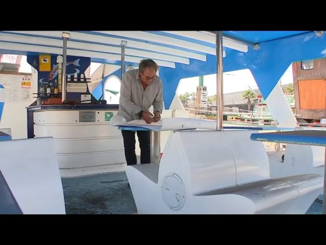 Traslado por mar de los agricultores para poder regar y recoger sus cultivos