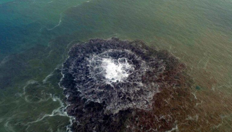 Se cumplen doce años de la erupción del volcán Tagoro en El Hierro
