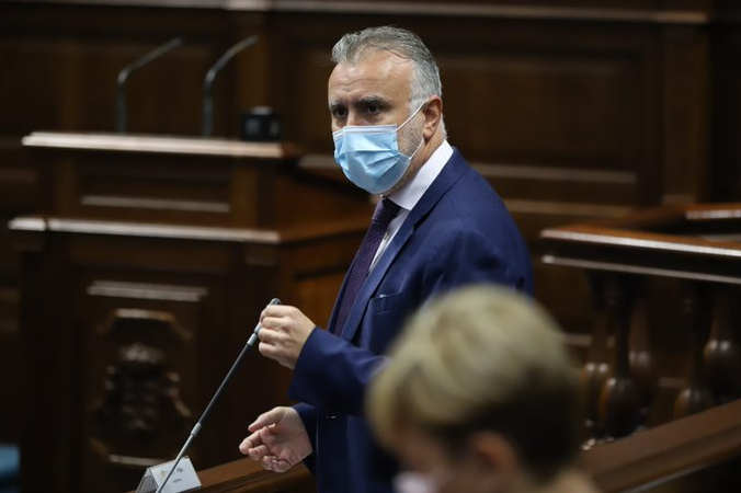 Las cuestiones presupuestarias protagonizan la sesión de control en el Parlamento canario