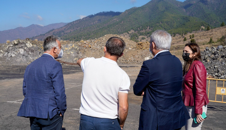 El Paso cede terreno para las primeras casas modulares destinadas a los afectados por el volcán