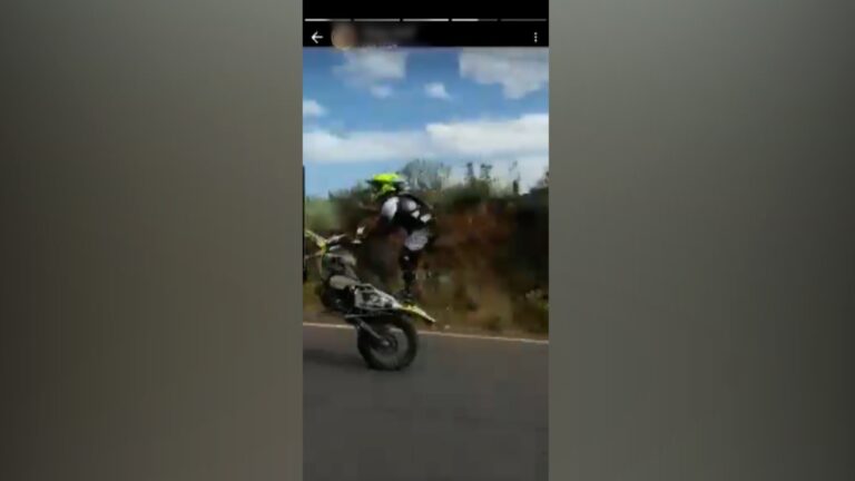 Identifican a cuatro motoristas por circular de forma temeraria en la subida a Los Loros, Tenerife