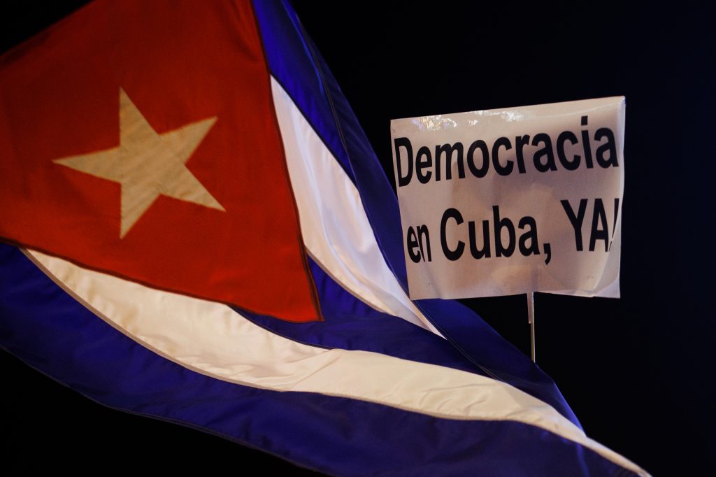 Cuba condena a 33 personas hasta a 18 años de cárcel por las protestas