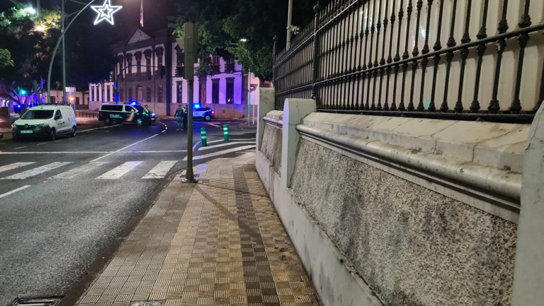 Falsa alarma por un paquete sospechoso en Capitanía, en Santa Cruz de Tenerife