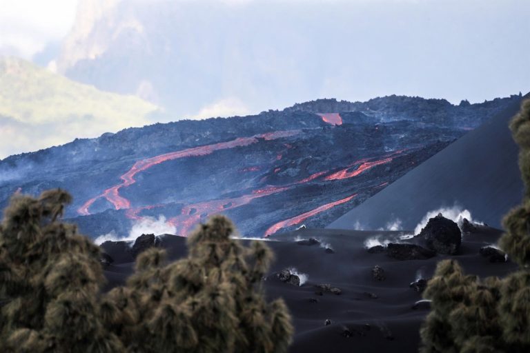 El volcán sube el índice de explosividad, pero no implica cambios en la erupción
