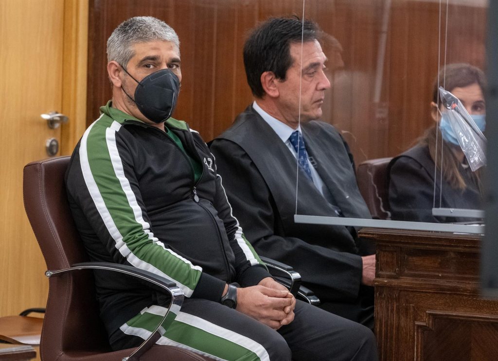 Bernardo Montoya se declara inocente y culpa a su expareja