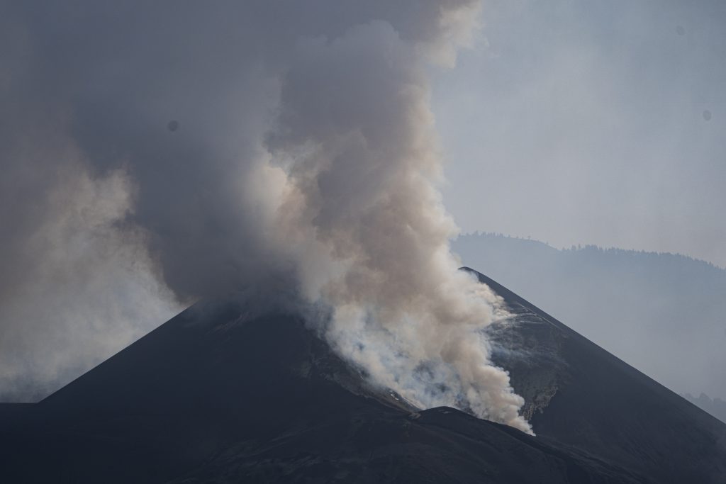 La magnitud máxima registrada ha sido de 3,5 (mbLg) correspondiente a dos terremotos localizados a las 06.56 y 07.00 horas