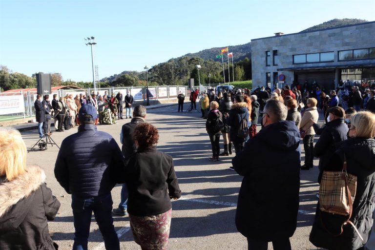 Conmoción por el asesinato de Eva y su bebé de 11 meses
