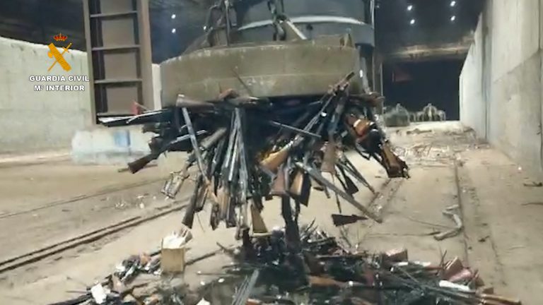 La Guardia Civil destruye un total de 4.117 armas en Canarias