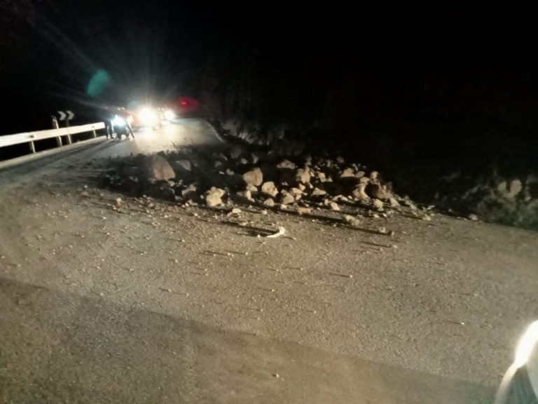 Obstaculizado el tráfico entre Agaete y La Aldea por un desprendimiento durante la pasada noche