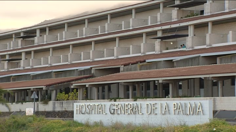 Detectan un brote de COVID-19 en el Hospital de La Palma con siete pacientes contagiados