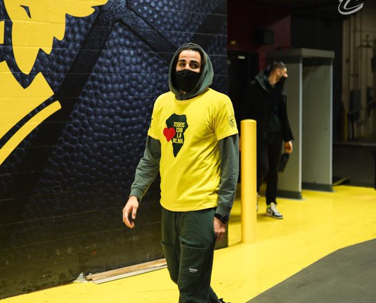 Ricky Rubio y los Cavs apoyan a los afectados por el volcán: «Todos con La Palma»