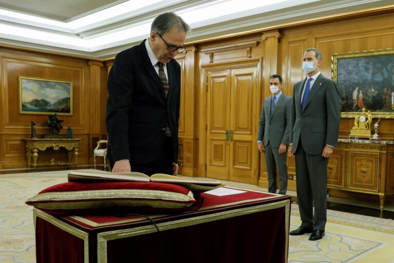 Subirats promete su cargo ante el Rey en un acto en el Palacio de la Zarzuela