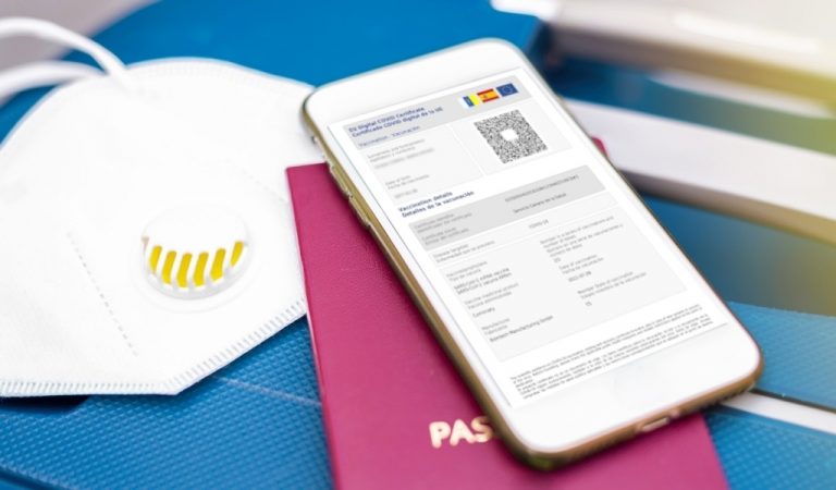 Luz verde a la emisión del ‘certificado Covid’ en las farmacias