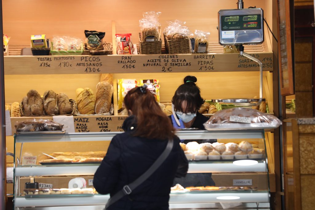 Las ventas del comercio minorista en Canarias crecen un 1,6% en 2021