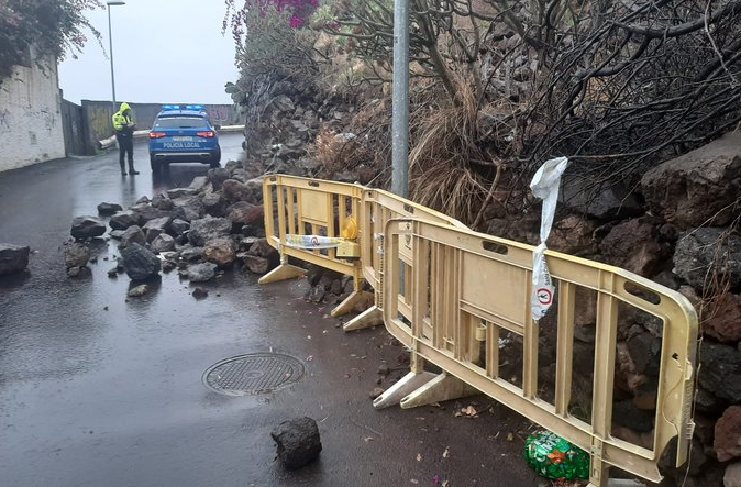 Las fuertes lluvias dejan incidentes en Tenerife, aunque no relevantes