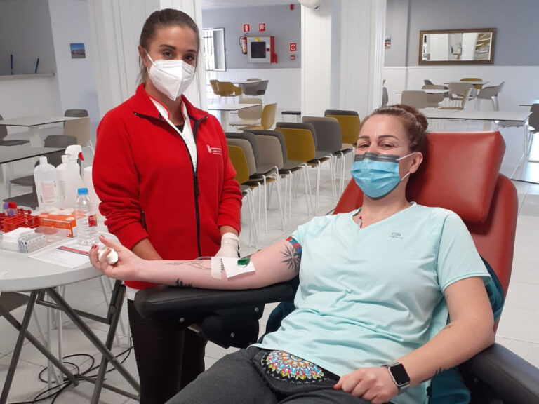 Se necesitan 300 bolsas de sangre diarias
