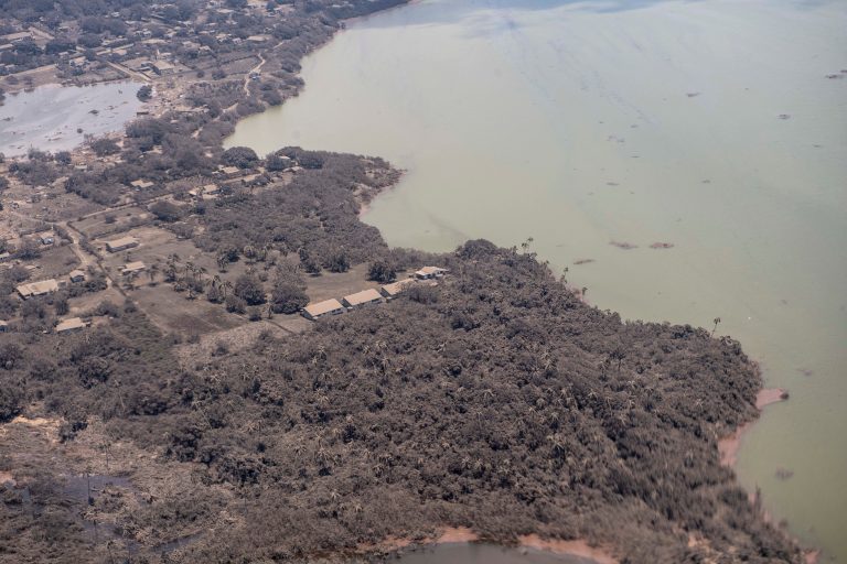 La ONU advierte de que el 80 por ciento de la población en Tonga se ha visto afectada por el volcán