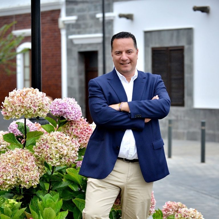 Poli Suárez será secretario general del PP de Canarias