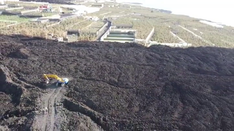 Los afectados por el volcán trasladan su preocupación a las administraciones