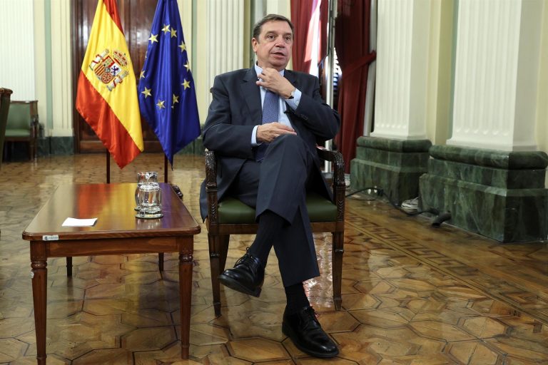 Luis Planas sobre Garzón: «Si alguien habla de alimentación, lo normal es llamarme»