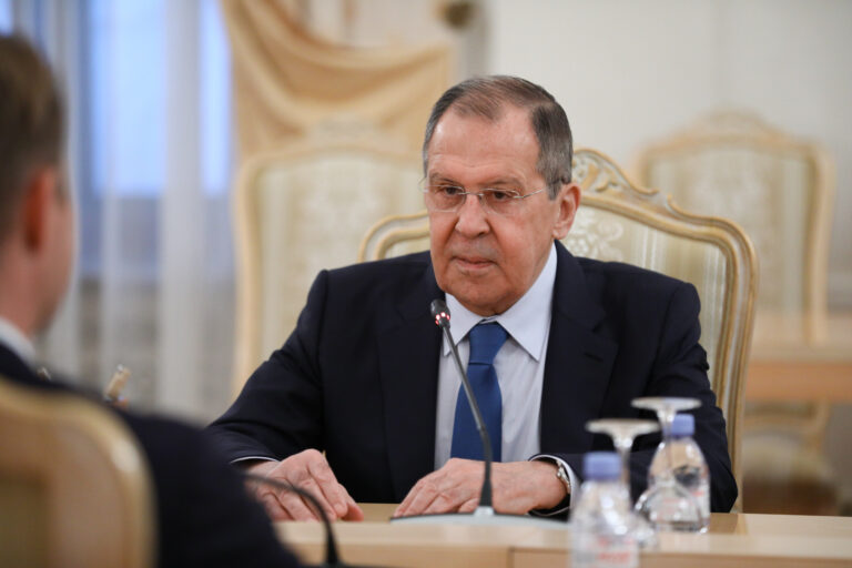 Lavrov advierte del «riesgo real» de una Tercera Guerra Mundial
