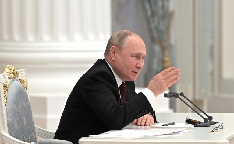 Putin reconoce la independencia de Donetsk y Lugansk, autoproclamadas en 2014 con el apoyo de Moscú