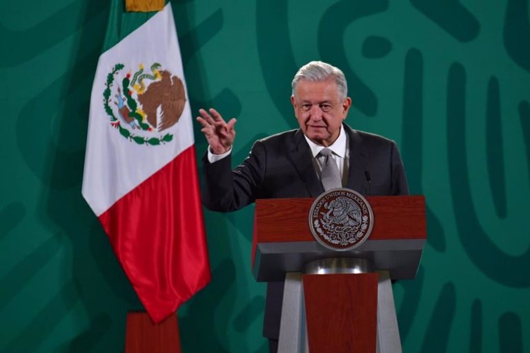 López Obrador aboga por pausar las relaciones con España y critica a autoridades y empresas españolas: «eran como dueños de México»