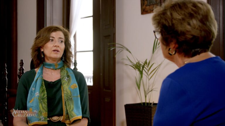 Marisol Ayala da voz a historias conmovedoras en ‘Vidas Cruzadas’