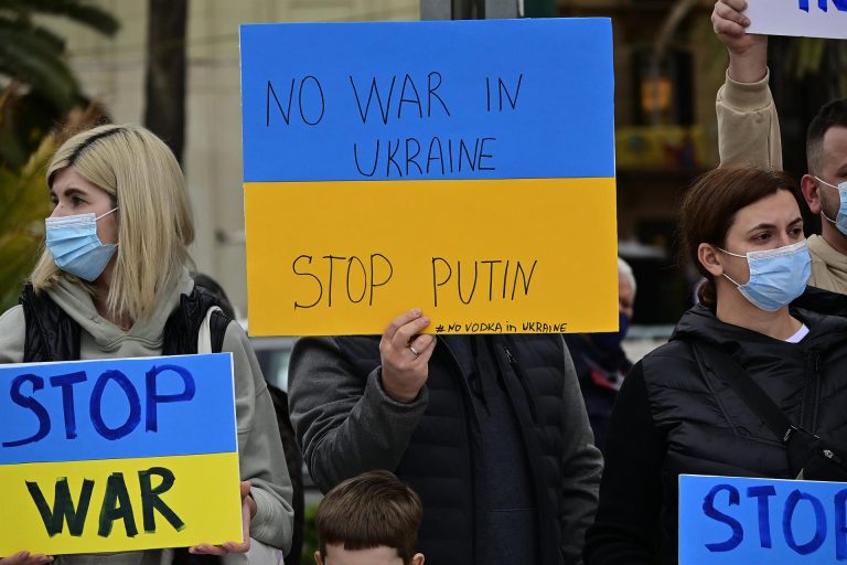 Ucranianos en España piden una mayor respuesta ante la invasión rusa