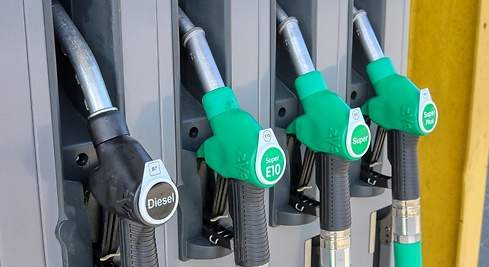 Las gasolineras canarias registran una subida de entre 5 y 15 céntimos por litro