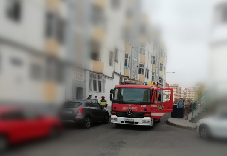 Hallan sin vida a un anciano que llevaba varios días muerto en su casa