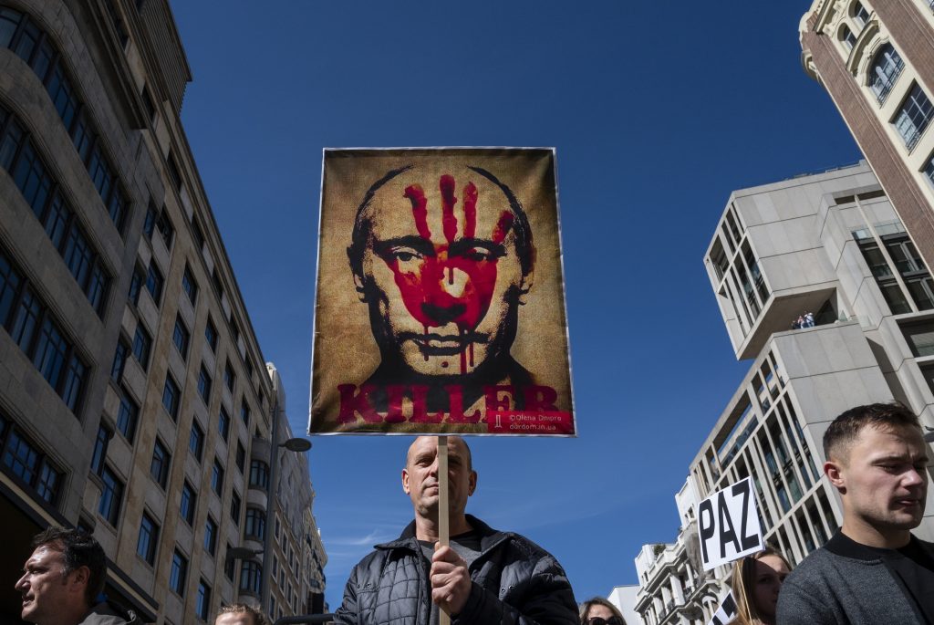 Manifestación a favor de Ucrania en Madrid