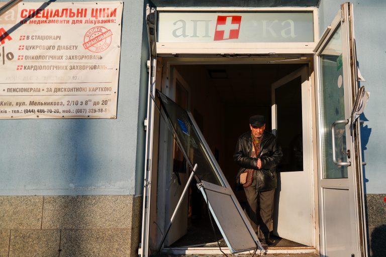 Mariúpol denuncia un ataque ruso contra una escuela con 400 personas