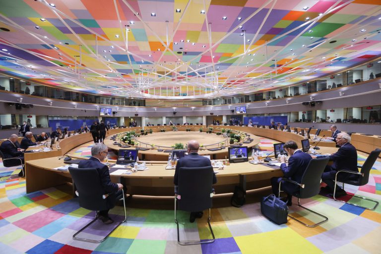 España y Portugal tendrán un trato especial para gestionar el precio de la electricidad