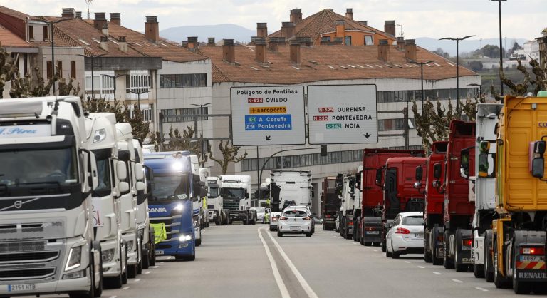 Danone advierte que parará en 24 horas si no hay acuerdo con transportistas