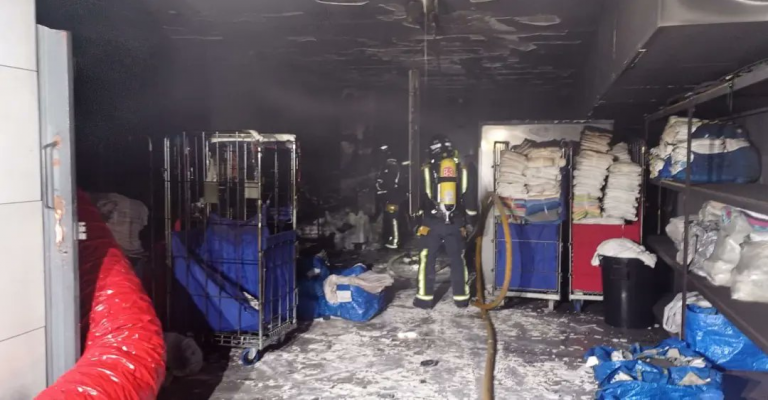 Incendio en una lavandería de Arona sin causar daños personales