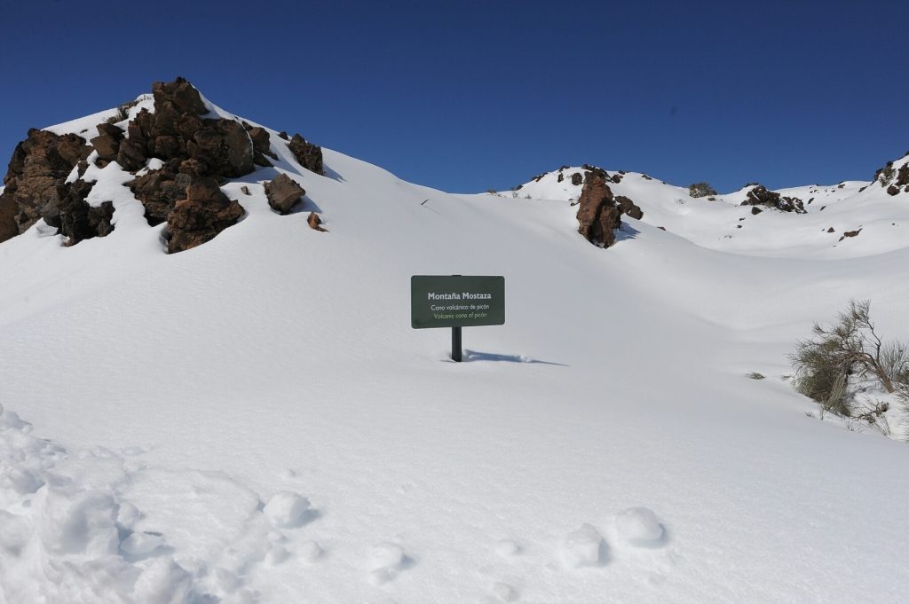 El Parque Nacional del Teide autoriza las actividades turísticas cuando haya nieve 